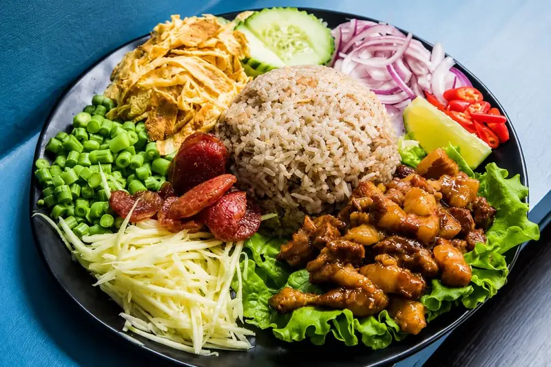 ข้าวคลุกกะปิ เมนูพิเศษของร้าน Thai Yim 2